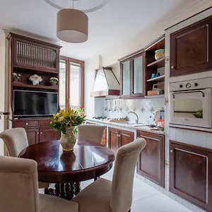 https://la-scalinata-a-chiaia.hotels-amalfi.com
